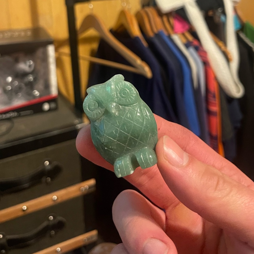 Green Owl Figurine jade hand carved vintage